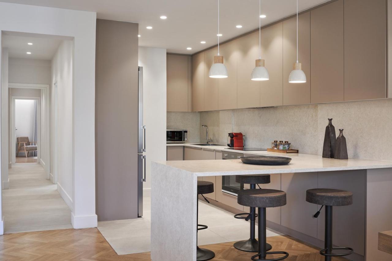 Urban Heights 3Bd Apt, Next To Hilton Афины Экстерьер фото